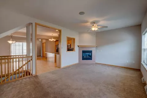 181 Prairie Grass Rd, Oregon, WI 53575