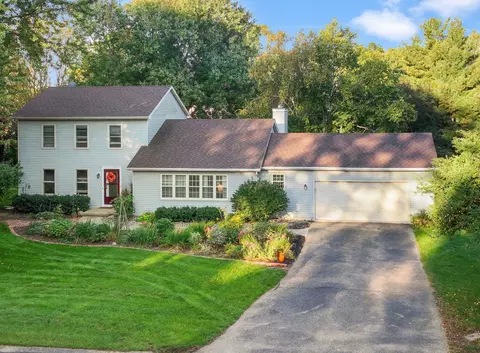 7324 W Old Sauk Rd, Middleton, WI 53593