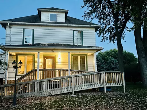 578 S Bridge St, Markesan, WI 53946