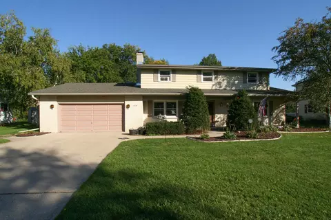 1078 Laramie Ln, Janesville, WI 53546