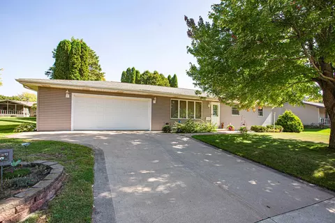 308 N Cody St, Cuba City, WI 53807