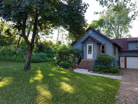 27686 Holly Ave, Tomah, WI 54660