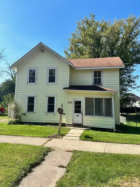 532 Dunkirk Ave, Stoughton, WI 53589