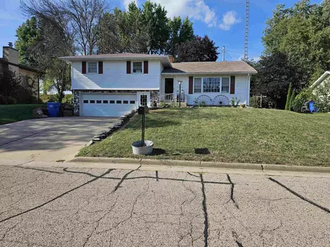209 W 2nd St, Cambria, WI 53923