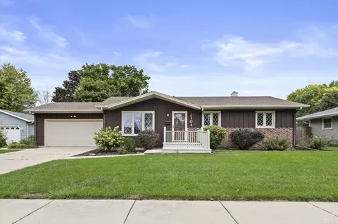 2104 Schaller St, Janesville, WI 53546