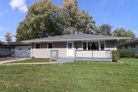 1823 Randolph Rd, Janesville, WI 53545