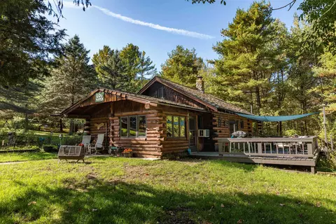 w8260 County Highway E, Oxford, WI 53952