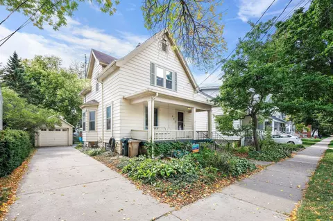 432 N Few St, Madison, WI 53703