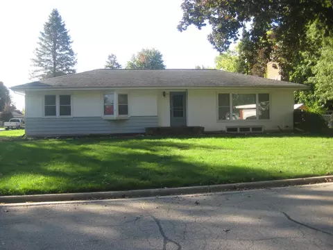 401 John St, Ripon, WI 54971