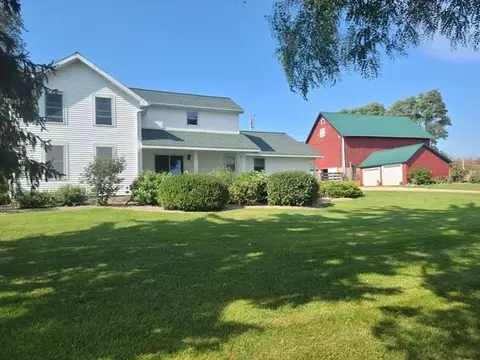 s5037 Prairieview Drive, Reedsburg, WI 53959
