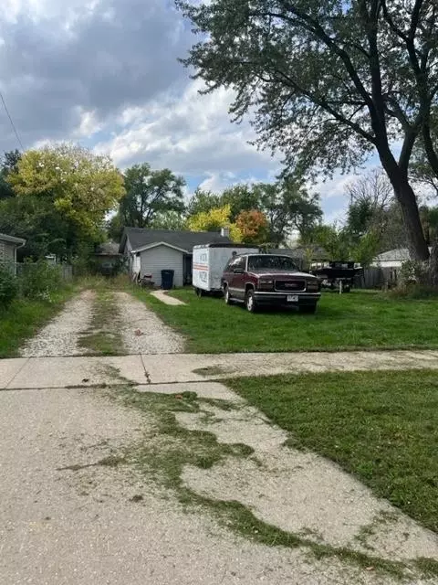 1624 S Grant Ave, Janesville, WI 53546
