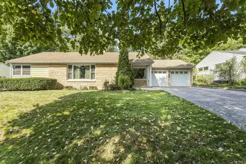 4130 Council Crst, Madison, WI 53711