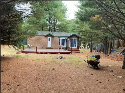 217 Ember Ave, Oxford, WI 53952
