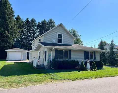 4667 Oak St, Morrisonville, WI 53571