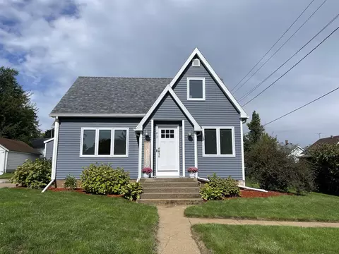 212 11th Ave, New Glarus, WI 53574