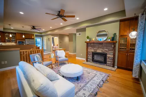 426 Kelly St, Sun Prairie, WI 53590