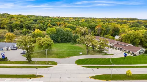 1213 W Fond Du Lac St, Ripon, WI 54971