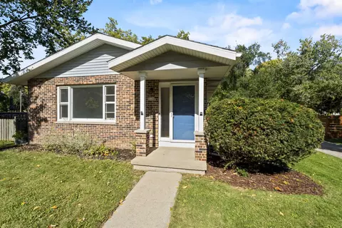 7106 University Ave, Middleton, WI 53562