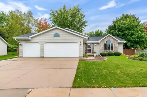 437 Sunnyview Ln, Marshall, WI 53559