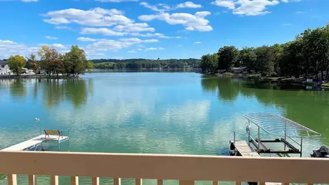 1040 E Hiawatha Dr #E, Wisconsin Dells, WI 53965