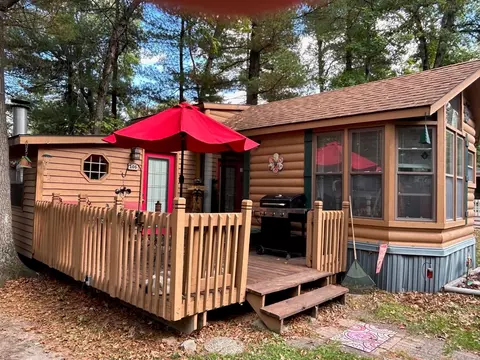 105 Misty Pines Dr #25, Wisconsin Dells, WI 53965