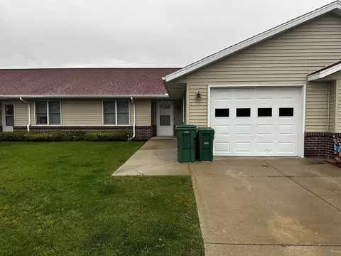 546 Lemon Arbor Dr, Evansville, WI 53536