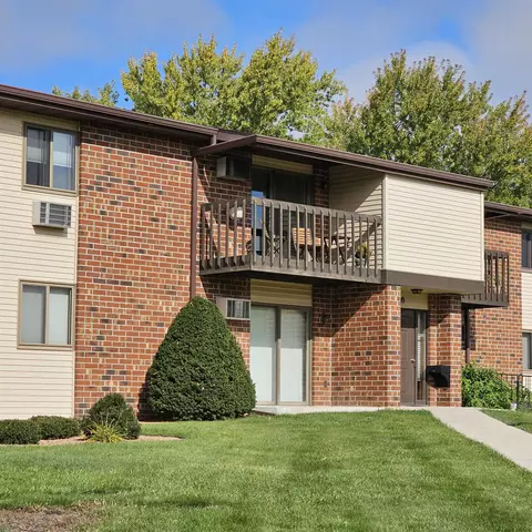 800 S Park Ave #1F, Fond Du Lac, WI 54935