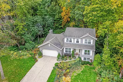 6108 Rivercrest Dr, Mcfarland, WI 53558