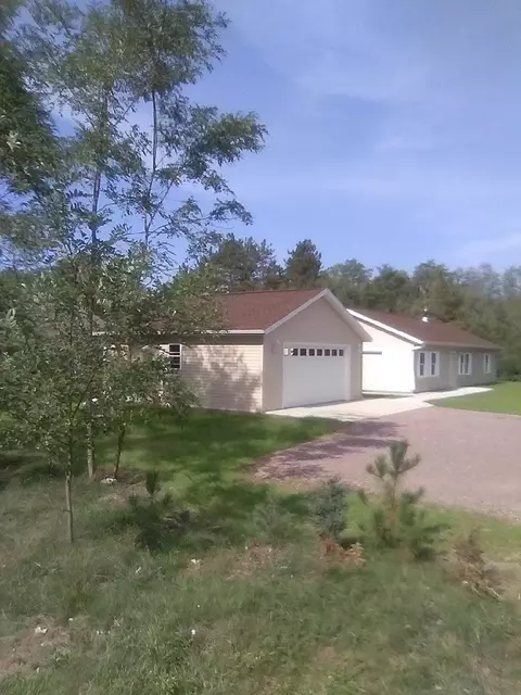 S2267 Busse Lane, Baraboo, WI 53913