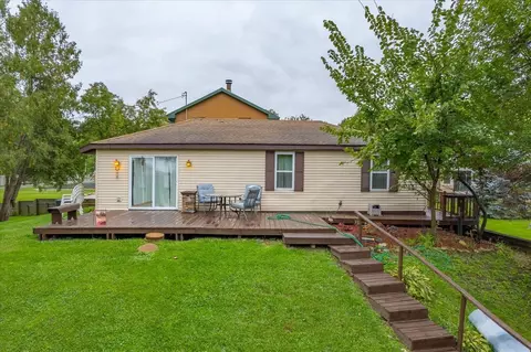 78 Oak St, Edgerton, WI 53534