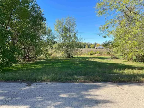 00 S 1st St, Prairie Du Chien, WI 53821