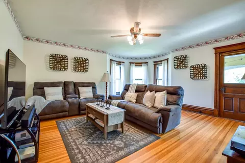 503 Lincoln Ave, Rio, WI 53960