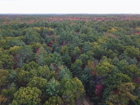 4 74ac Ria Ln, New Lisbon, WI 53950