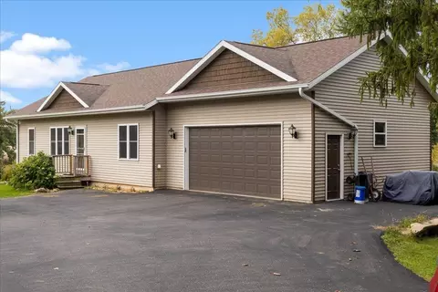 1649 County Road Pb, Verona, WI 53593