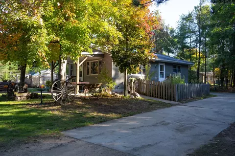 n8952 8th Avenue, New Lisbon, WI 53950