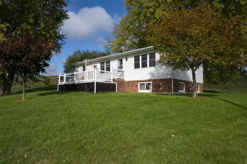 n3855 Nelson Road, Elroy, WI 53929