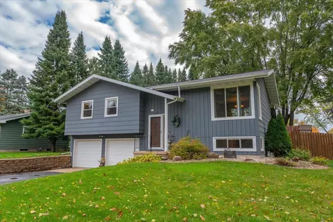 1013 Johnson St, Stoughton, WI 53589