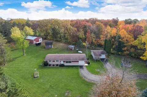 n3302 Wisconsin 22, Poynette, WI 53955