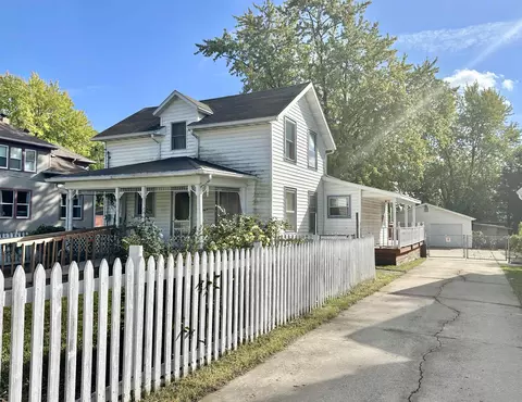 609 Cross St, Clinton, WI 53525
