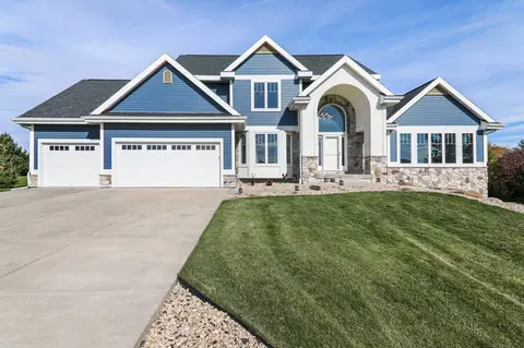 6372 Gehrke Cir, Sun Prairie, WI 53590