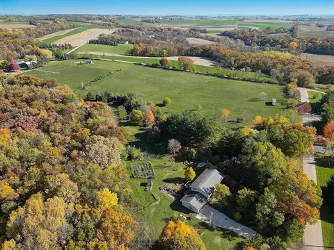 w4350 Wirth Lane, Monticello, WI 53570
