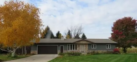 315 Forest St, Fox Lake, WI 53933