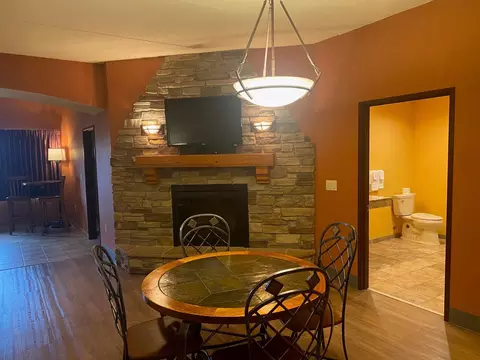 2411 River Rd #2418, Wisconsin Dells, WI 53965