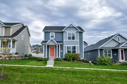 403 N Division St, Waunakee, WI 53597