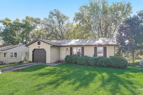 729 Karow St, Deforest, WI 53532