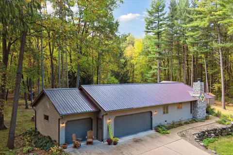 n4020 Golf Lane, Brodhead, WI 53520