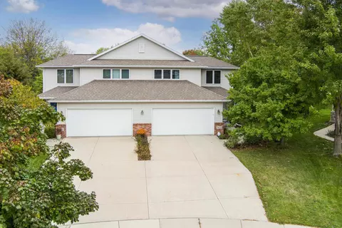 5912 E Open Meadow Rd, Mcfarland, WI 53558
