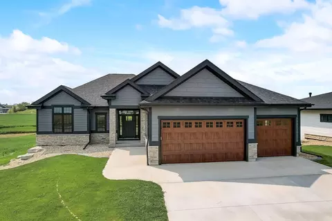834 Capitol Dr, Dane, WI 53529