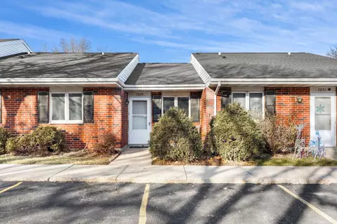 7049 Watts Rd, Madison, WI 53719