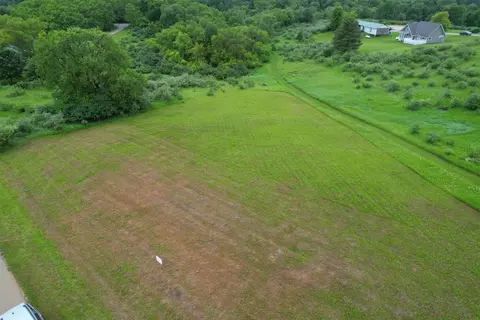 530 Netherlands Drive, La Valle, WI 53941